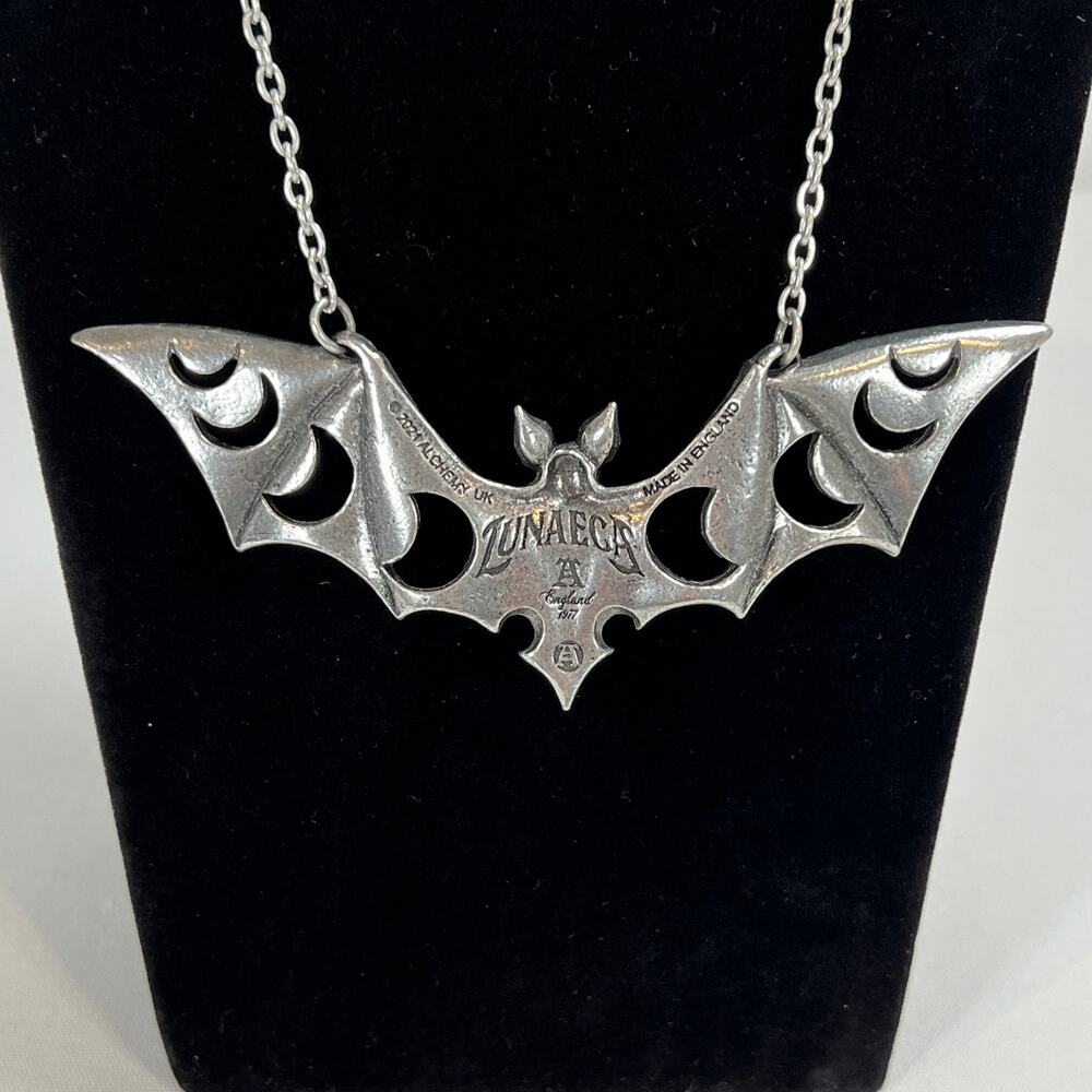 Alchemy Gothic Lunaeca Bat Moon Phase Necklace Mirror Vampire Goth Witchy - Picture 2 of 6